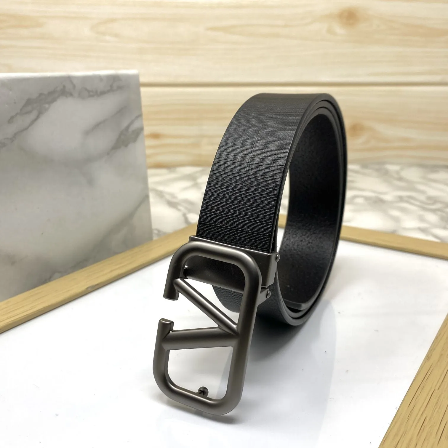 Casual V-Pattern Leather Strap Belt-JonasParamount