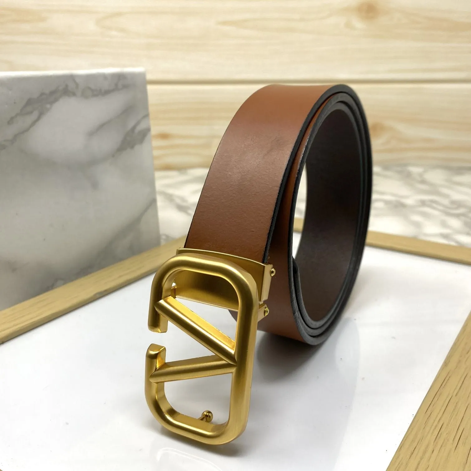 Casual V-Pattern Leather Strap Belt-JonasParamount