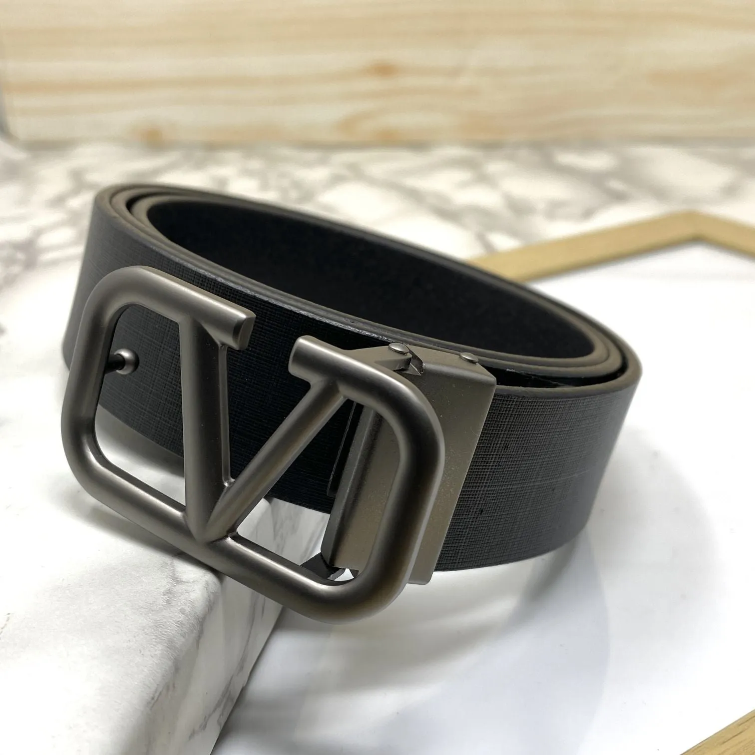 Casual V-Pattern Leather Strap Belt-JonasParamount