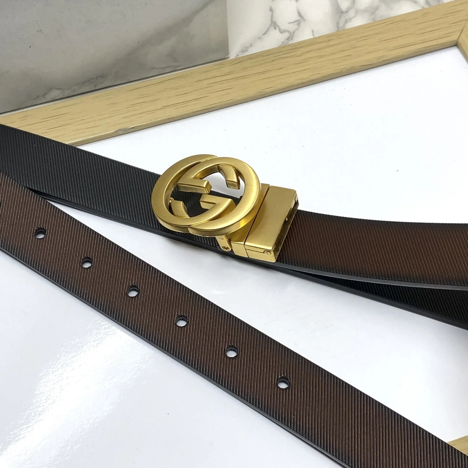 Classic Design Reversible Strap Belt For Men-JonasParamount