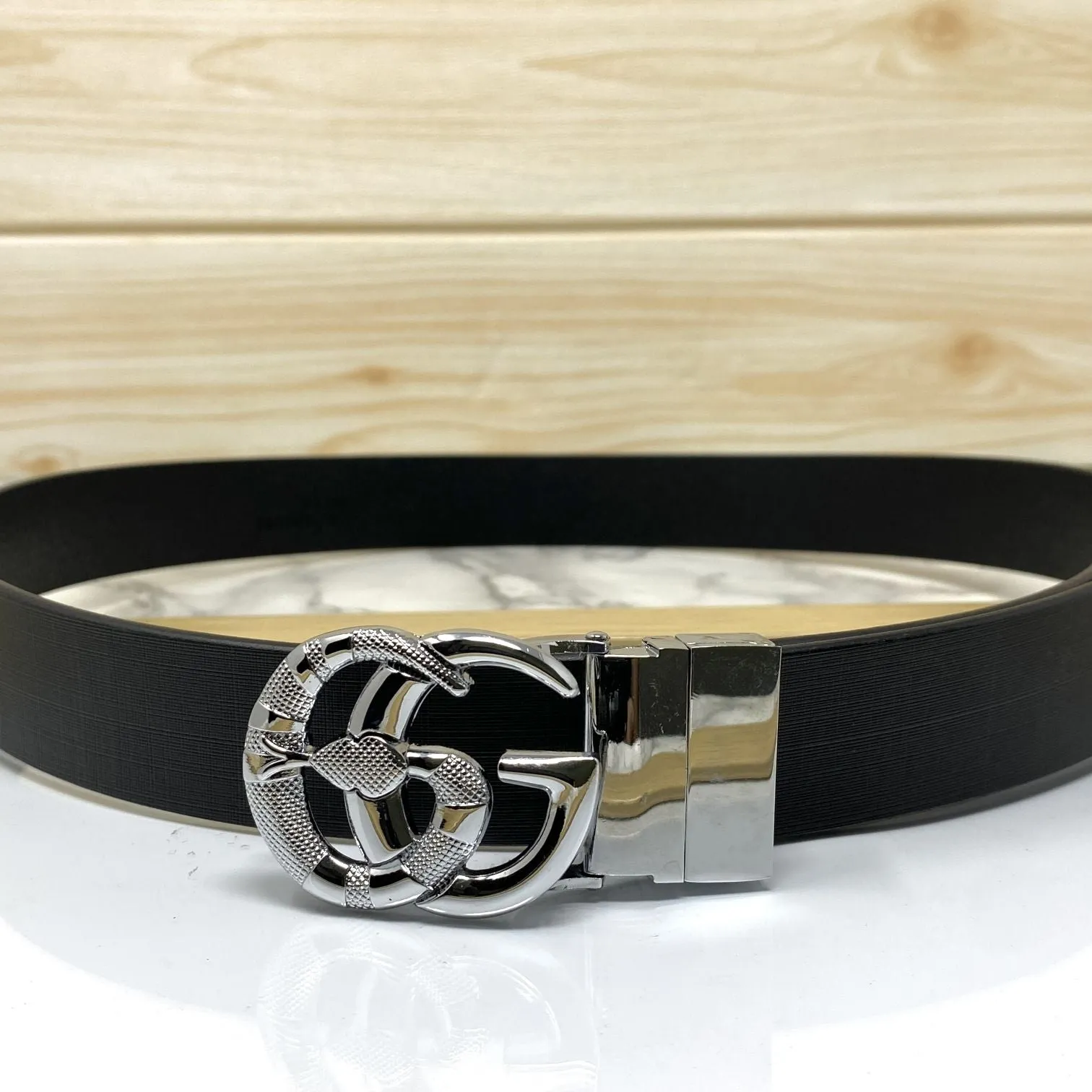 Classy Round Snake Design Leather Strap Belt-JoansParamount