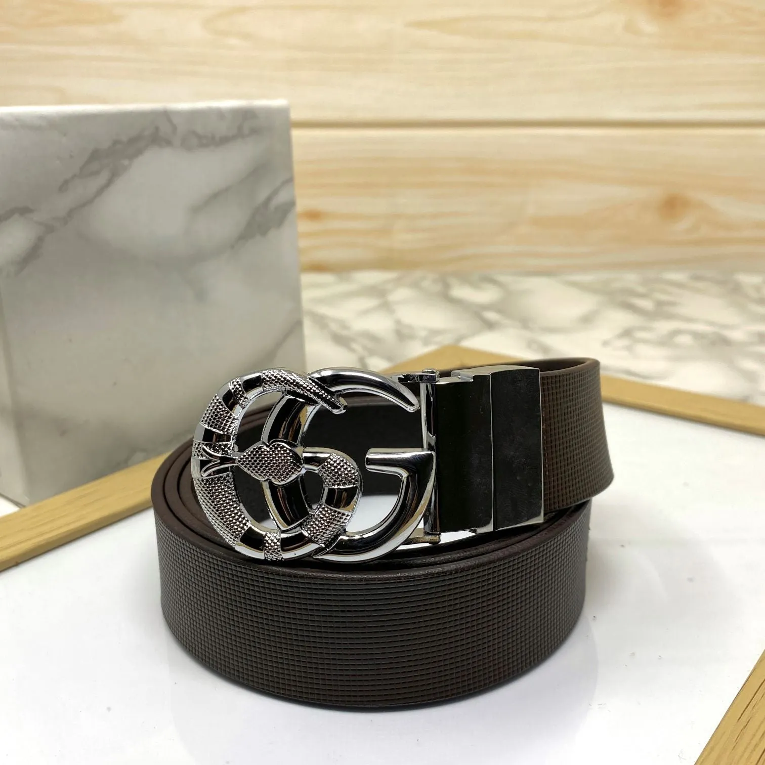 Classy Round Snake Design Leather Strap Belt-JoansParamount