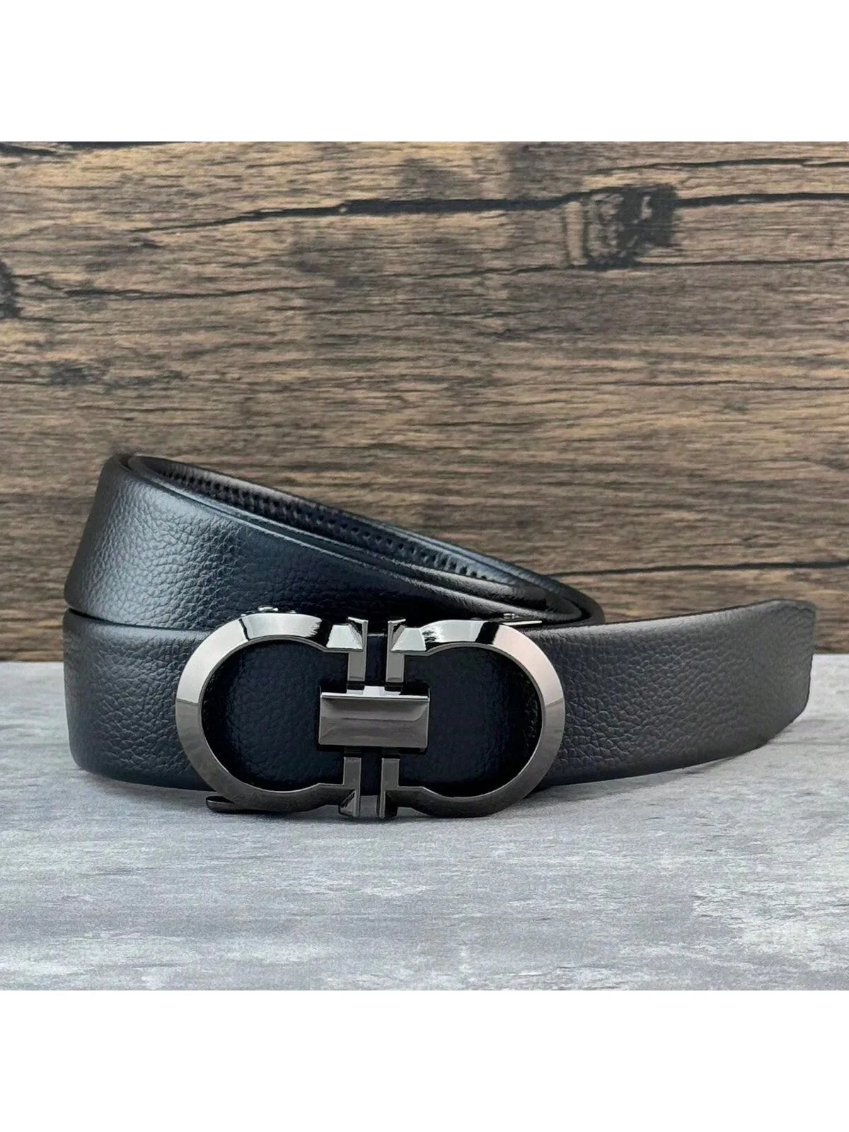 Men's Belt, Fashionable and Classic Casual Belt with Single Prong Buckle